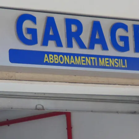 Napoletando Nocleg ze śniadaniem *